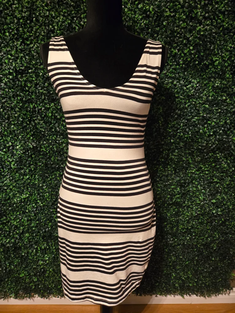 Women's Clothing Bundle: Jumpsuit, Sweater, and Dresses image indicator(7)