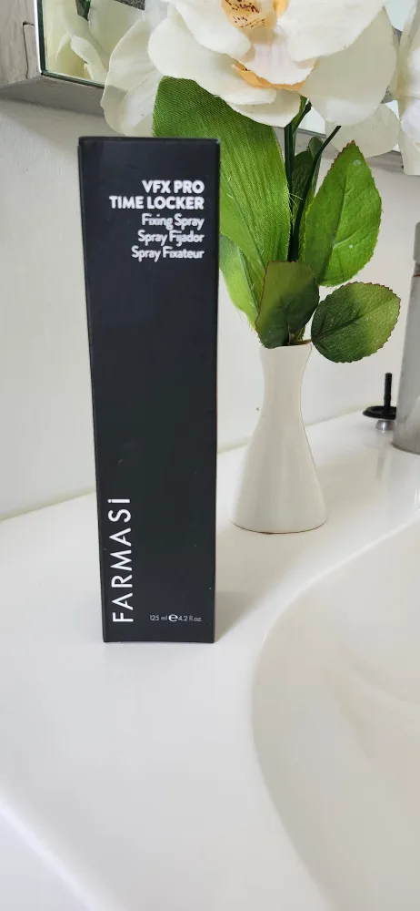 Farmasi VFX Pro Time Locker Fixing Spray image indicator(2)