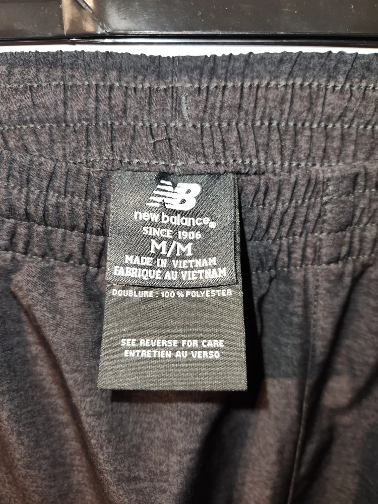 Men's New Balance Fitness Pants (Medium) #freecycle image indicator(3)