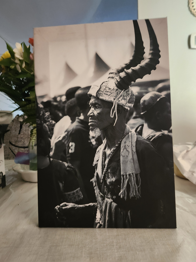 Black and White Canvas Print - photo 2