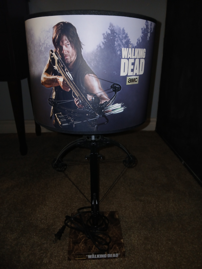 The Walking Dead Zombie Hand Lamp & Crossbow Lamp