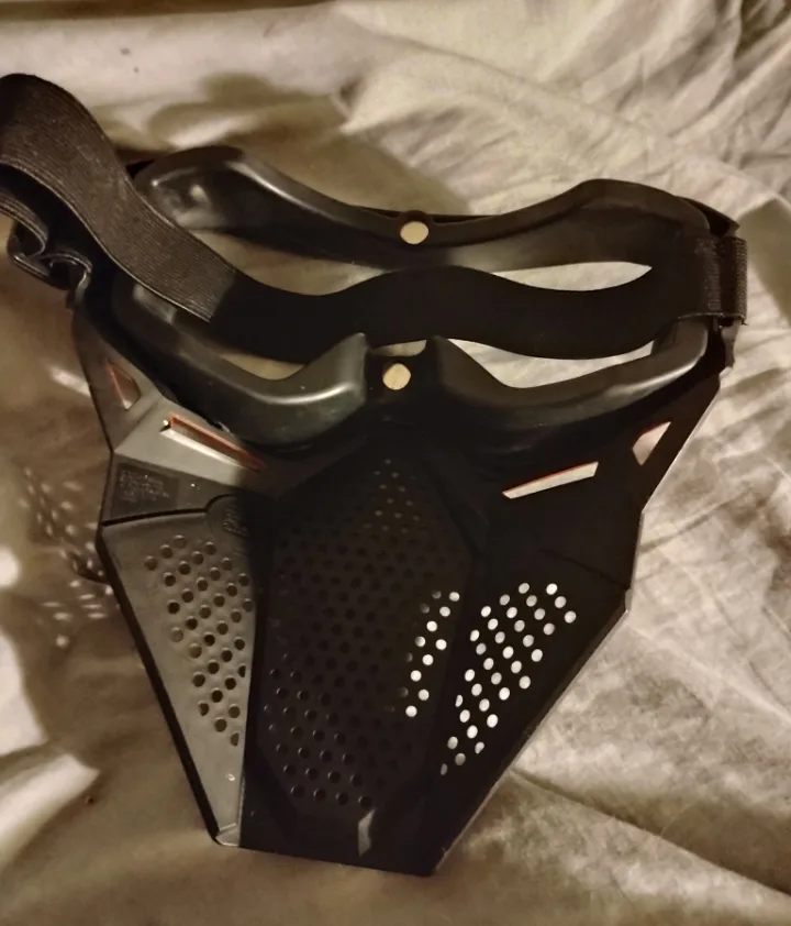 Protective paintball/airsoft mask thumbnail