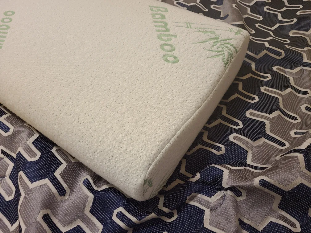 Memory Foam Pillow with Bamboo Cover image indicator(4)