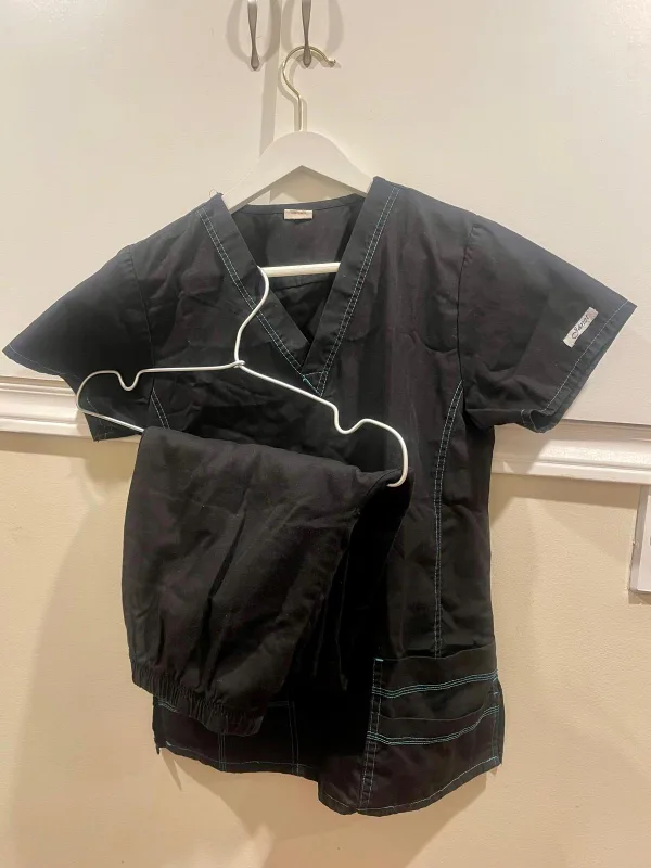 Set of Scrubs - Multiple Colors Available image indicator(3)