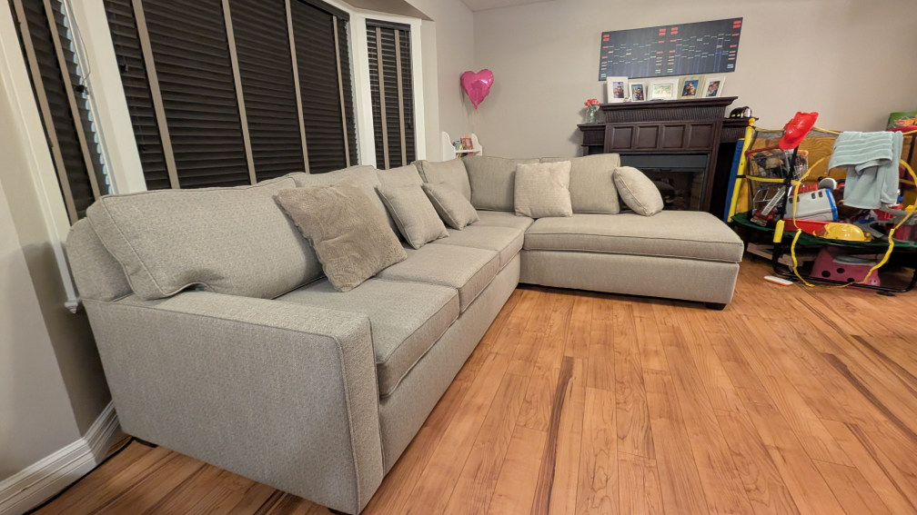Birchwood Furniture Sectional Sofa - photo 2