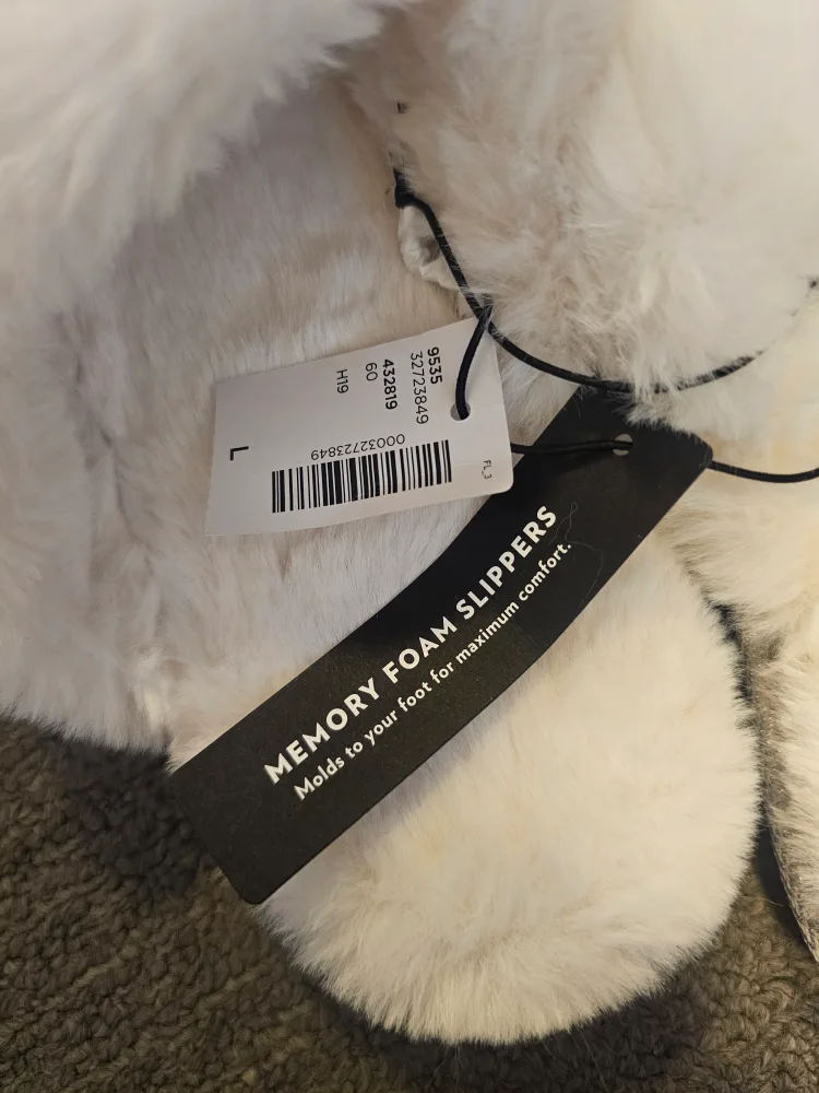 NWT Reitmans Women's Size Large Grey Memory Foam Slippers image indicator(4)