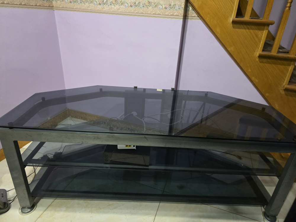 Corner Glass TV Stand