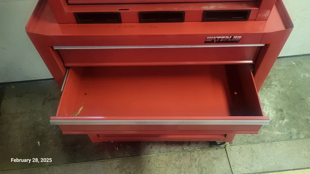 Waterloo Shop Series Red Tool Chest and Cabinet Set image indicator(10)