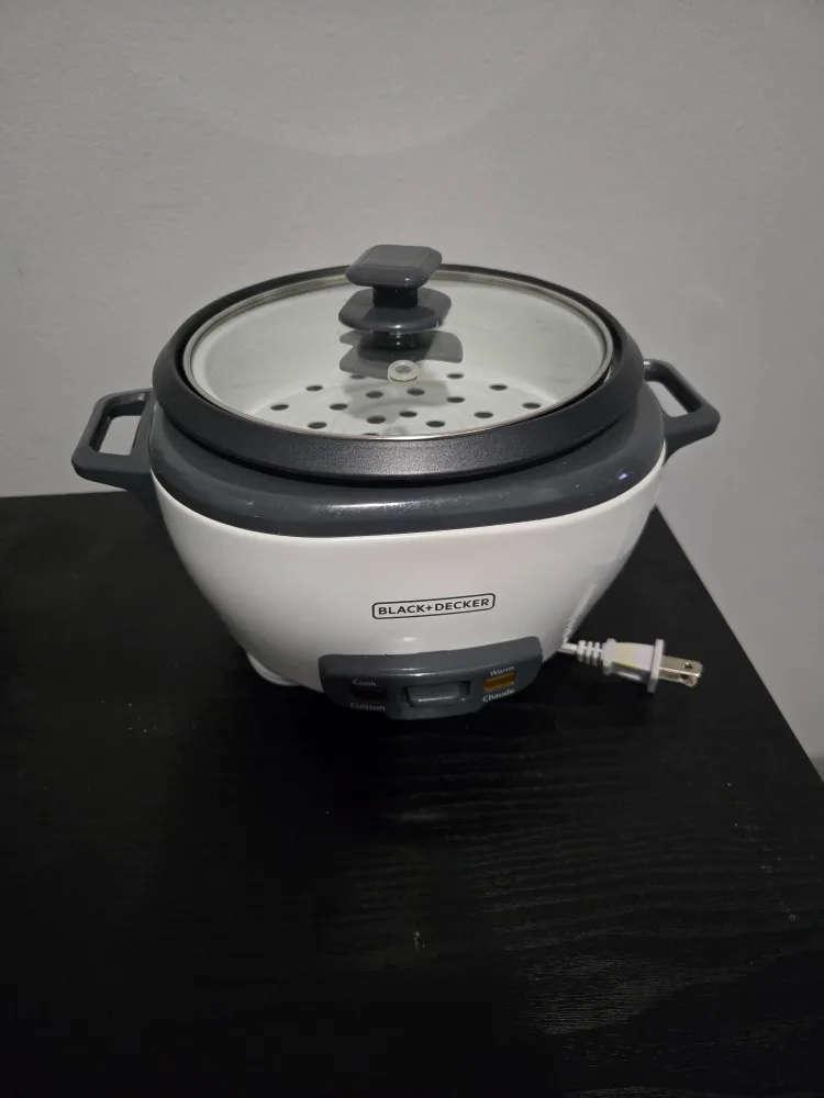 Black & Decker rice cooker thumbnail