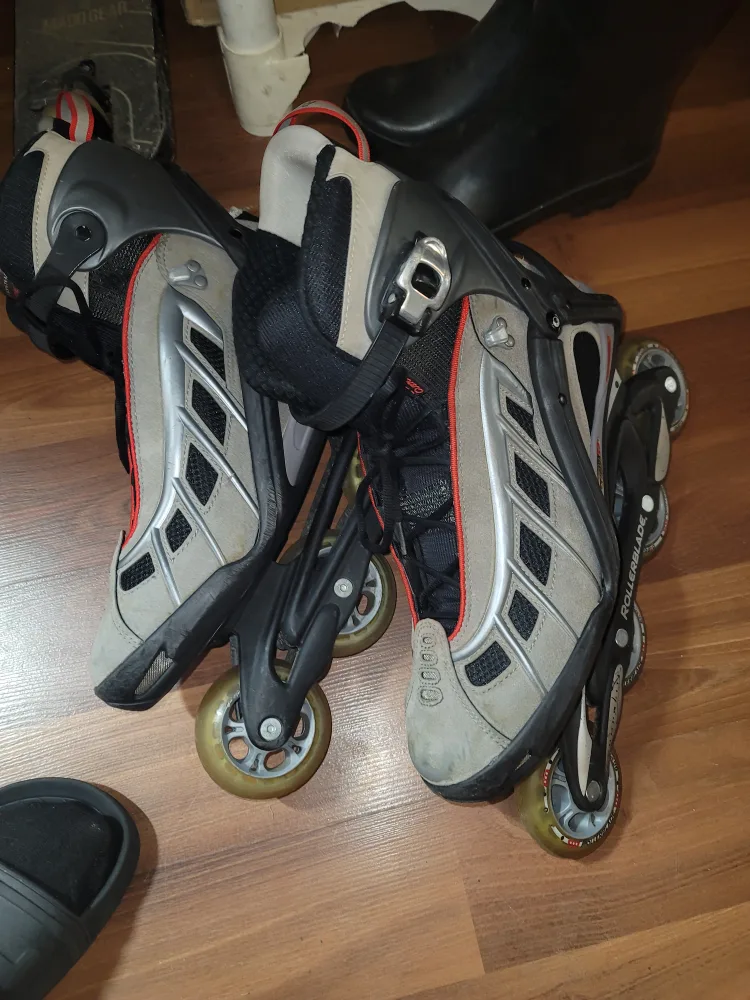Rollerblade Inline Skates - Size 11 image indicator(2)