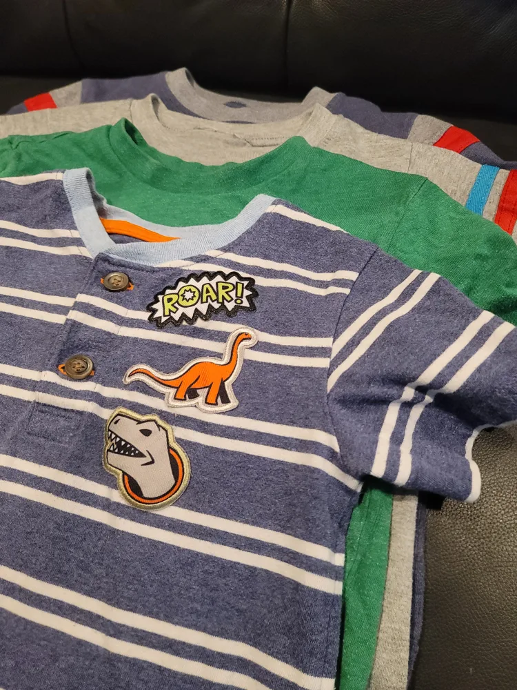 4T Boys' Bundle - T-Shirts, Sweater, Pants & More! image indicator(4)