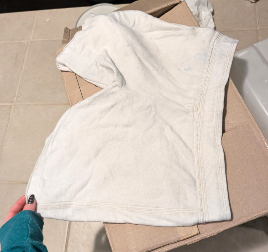 Abercrombie & Fitch White Shorts - photo 3