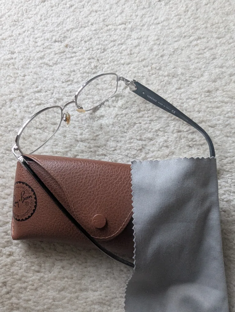 Versace Eyeglasses with Ray-Ban Case image indicator(2)