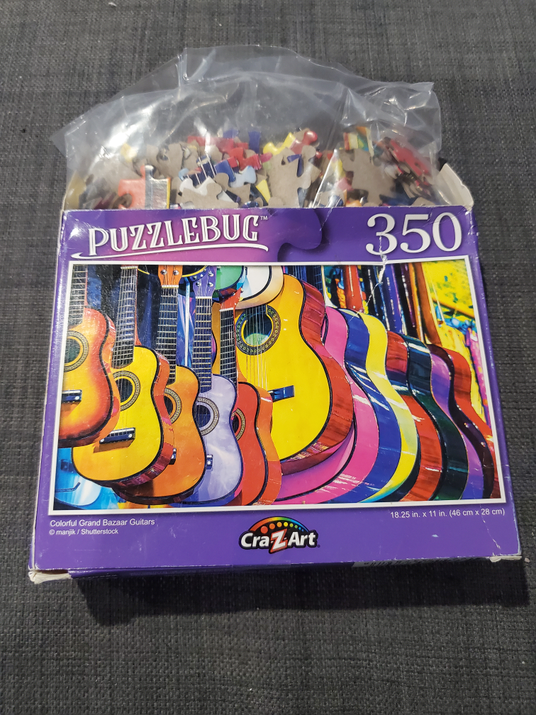 350 Piece Acoustic Guitar Puzzle - photo 3