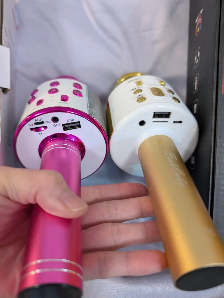 Wireless Karaoke Microphones with Speakers image indicator(3)