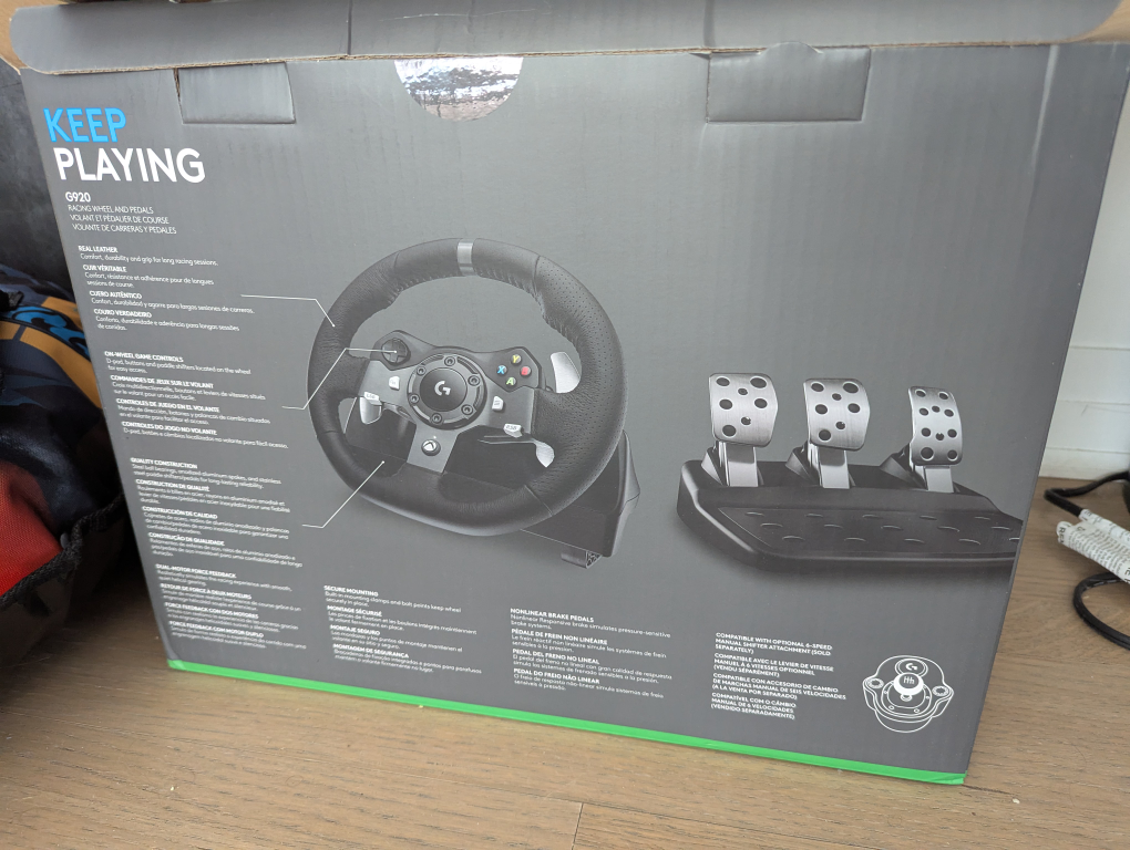 Logitech G923 Racing Wheel and Pedals for Xbox and PC - photo 4