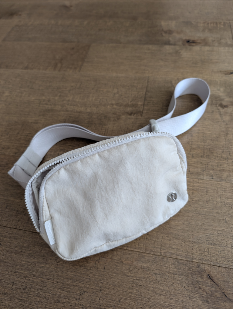 Lululemon Belt Bag - Off-White