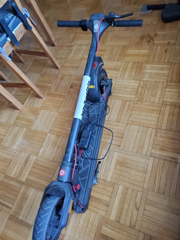 GOTRAX Apex XL Electric Scooter image indicator(2)