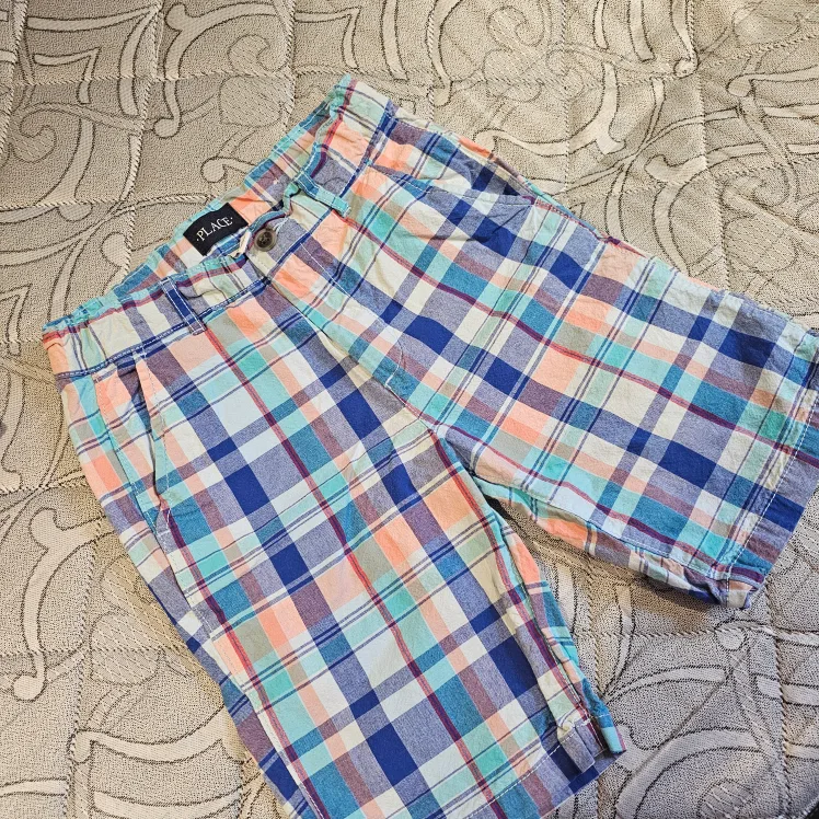 Boy's Size 8 Place Checked Shorts image indicator(3)