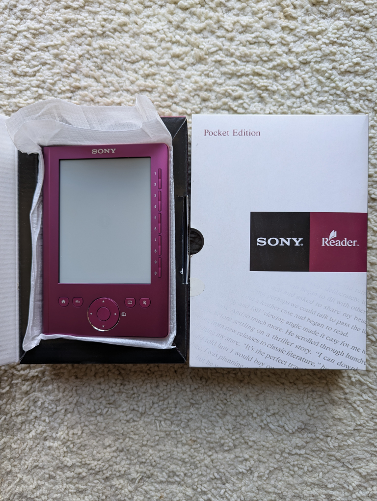 Sony Reader Pocket Edition PRS-300 E-reader - Pink