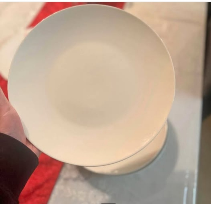 Sets of dinner plates. - photo 3