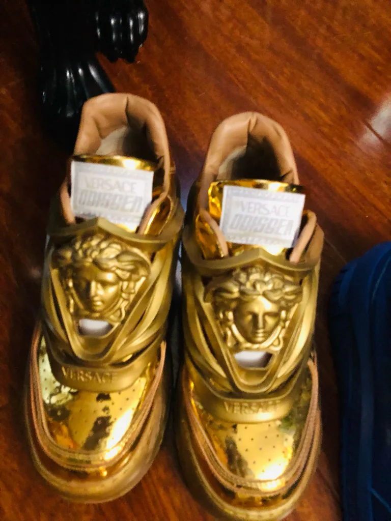 new Gold Versace  Sneakers thumbnail