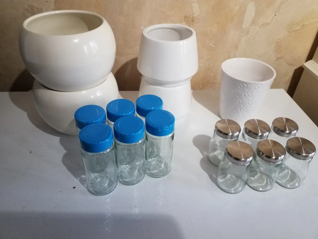 Various items, plant pots #freecycle