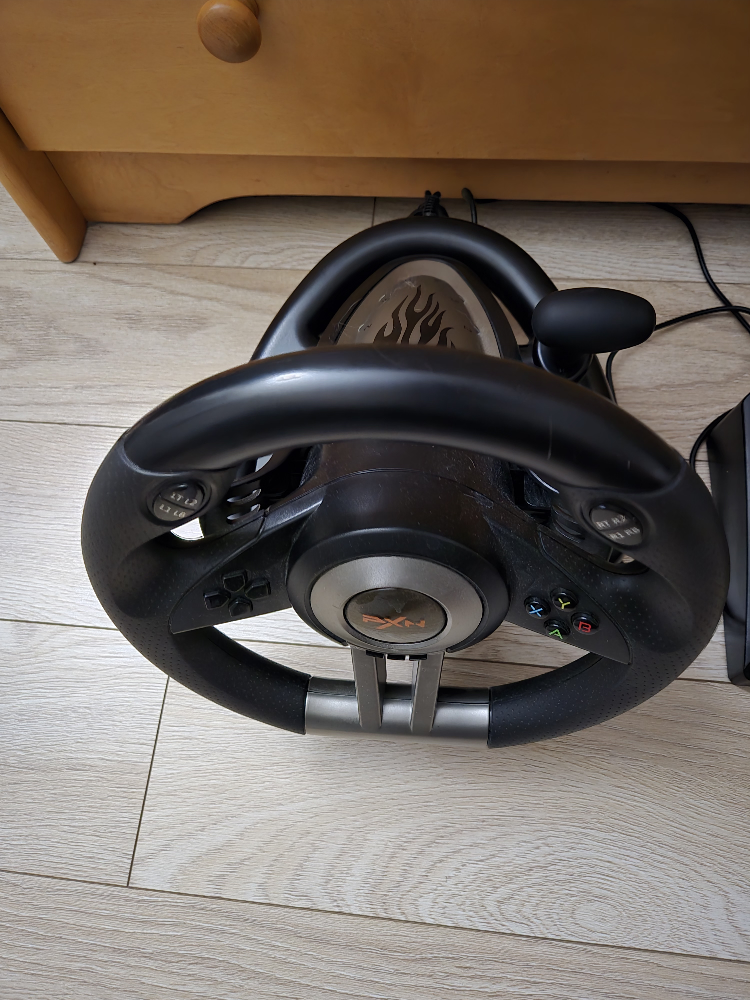 PXN Racing Wheel and Pedal Set - photo 2