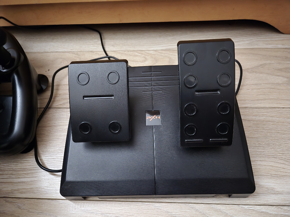 PXN Racing Wheel and Pedal Set - photo 3