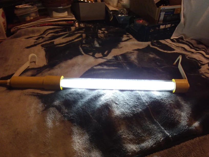💡➡️ Fluorescent Shop Light  w / 25 Foot Cord 🔌💡
