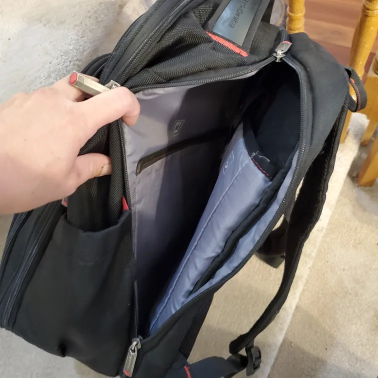 Samsonite Air Channel Backpack image indicator(5)