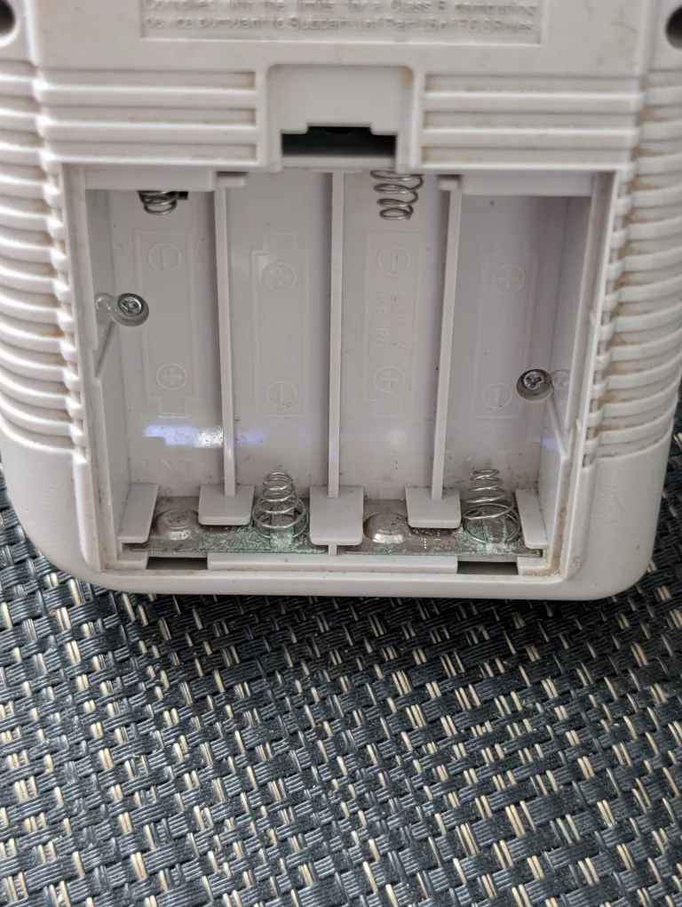 Vintage Nintendo Game Boy DMG-01 image indicator(3)