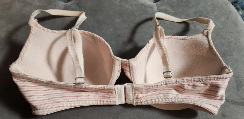 Victoria's Secret Pink Striped Bra 34B image indicator(6)