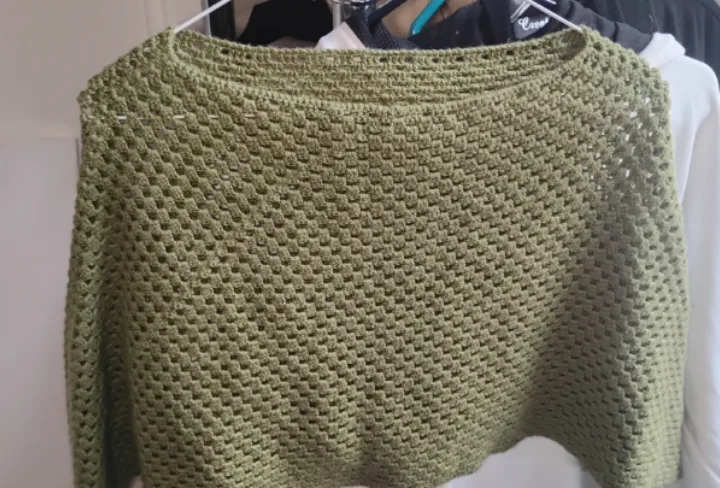 Girls XL Hand-Crocheted Olive Green Poncho/Shawl image indicator(2)