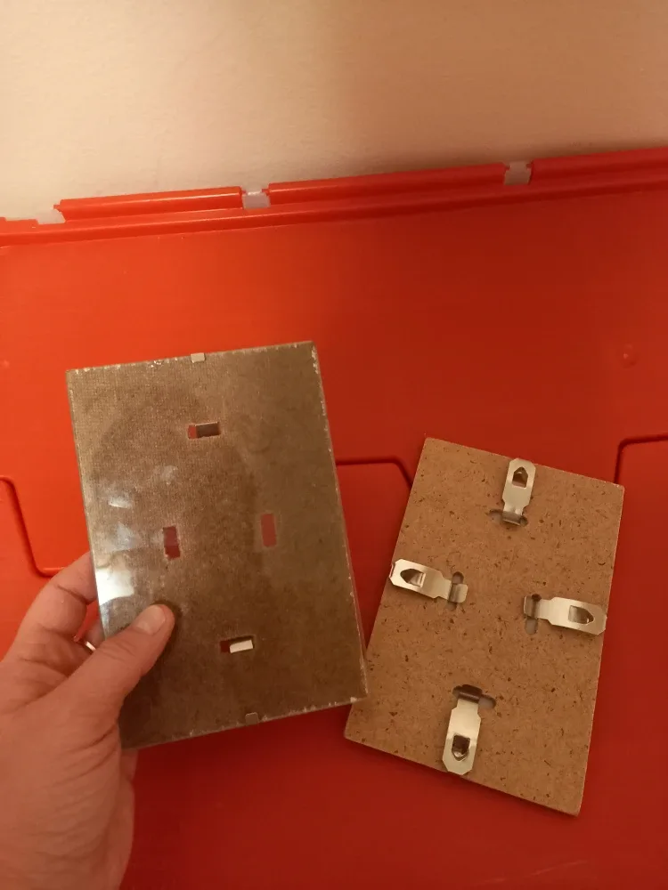 Two Small Picture Frames image indicator(2)