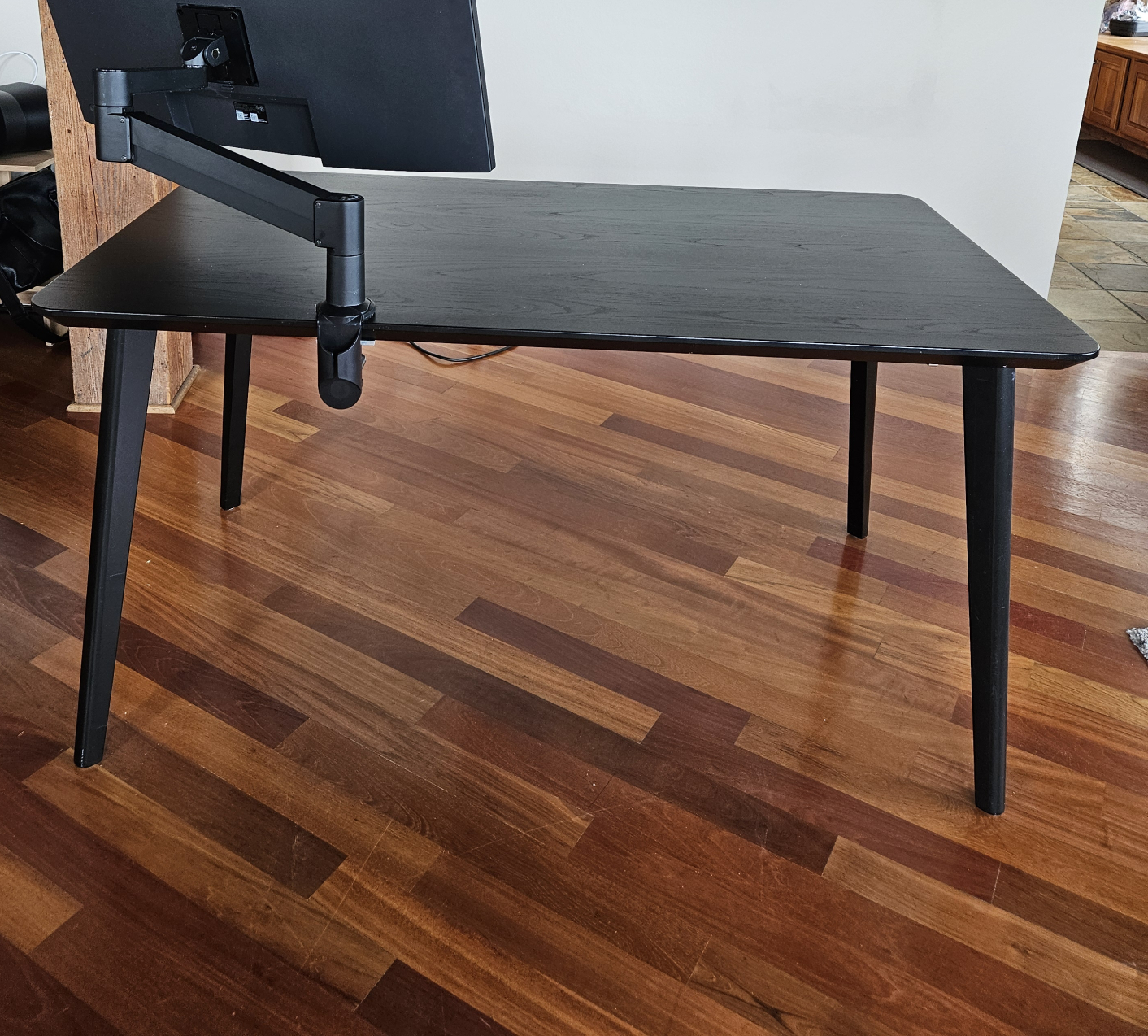 Black Table/Desk - Modern Minimalist Design - photo 2