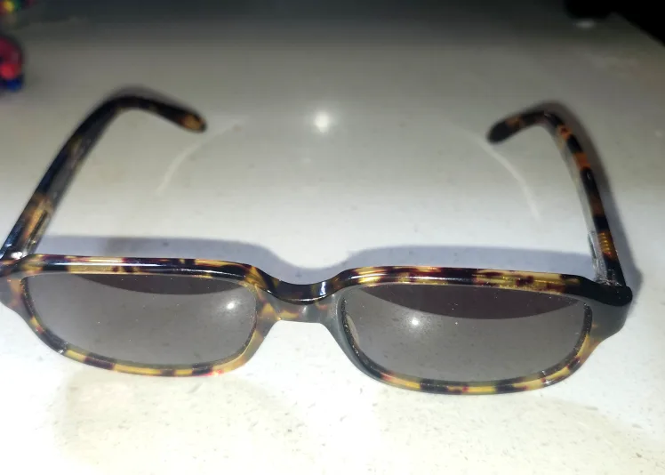 Gucci Shades image indicator(3)
