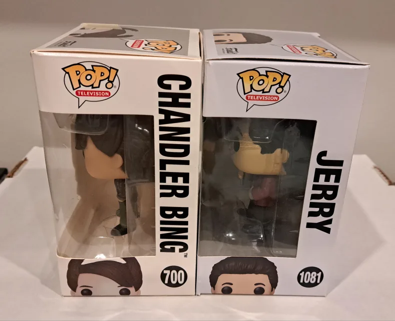 Friends & Seinfeld Funko Pop! Chandler Bing & Jerry Seinfeld image indicator(2)