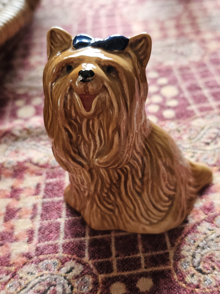 Beswick Yorkshire Terrier Figurine - photo 5