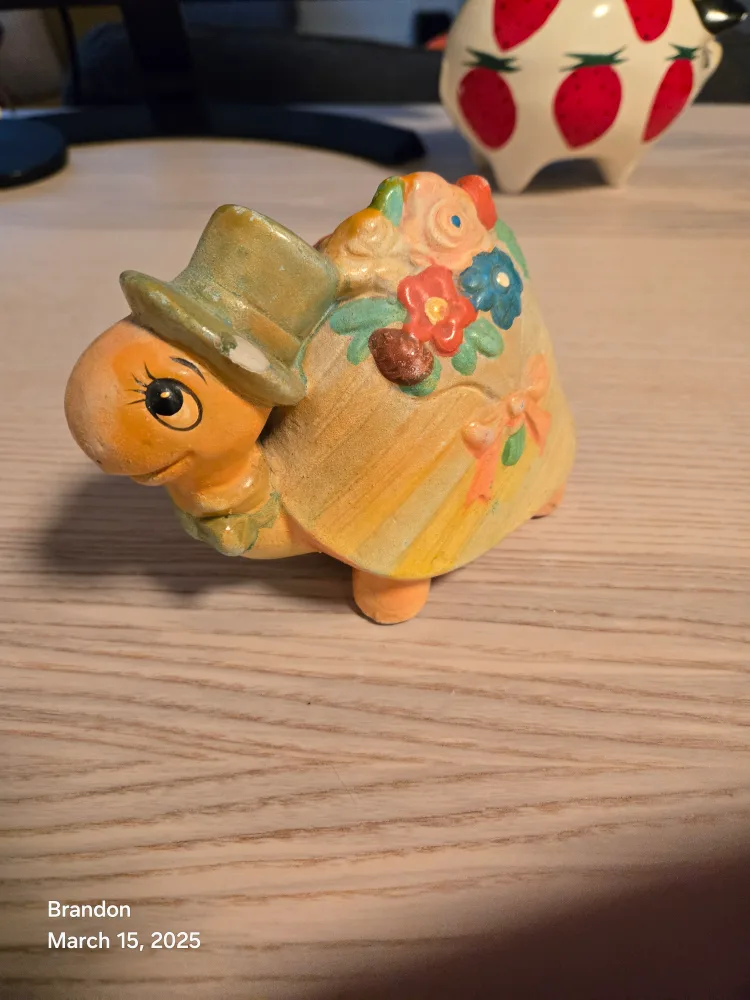 Antique Turtle Piggy Bank. 40 years old. +. vitnage image indicator(2)