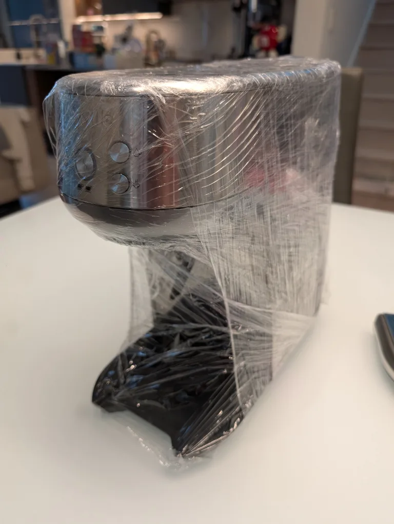 Breville Bambino BES450BSS Espresso Machine w/ Portafilters image indicator(5)