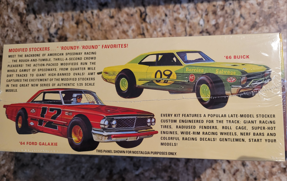 AMT 1965 Ford Fairlane Modified Stocker 1/25 Scale Model Kit - photo 2