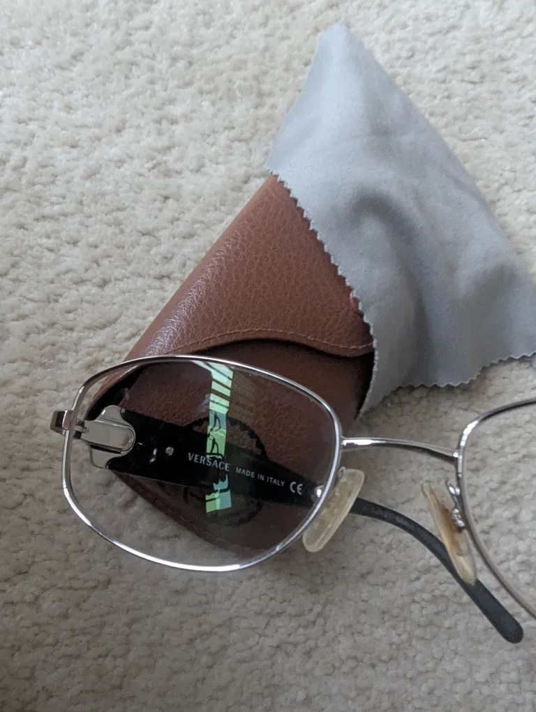 Versace Eyeglasses with Ray-Ban Case image indicator(5)