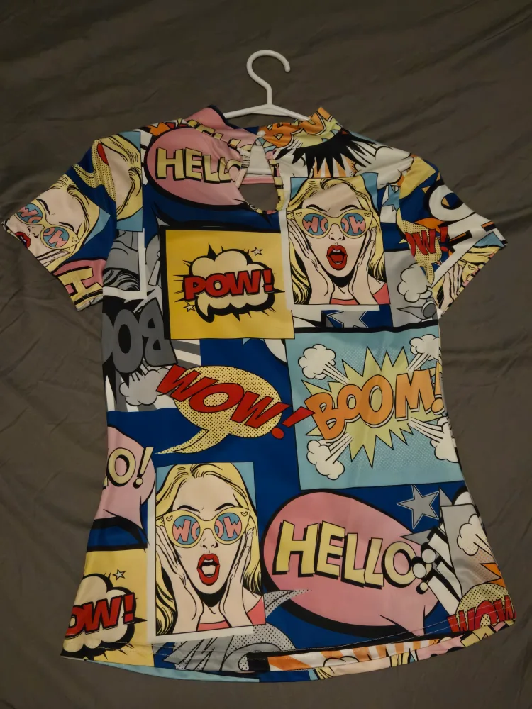 Comic print cut-out tee image indicator(2)