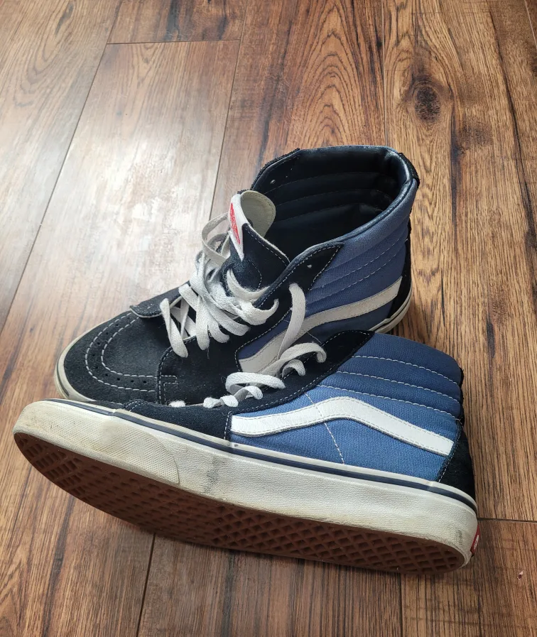 Vans Sk8-Hi High Top Sneakers - Size 8 image indicator(2)