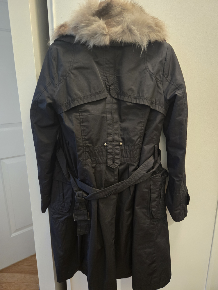 GGDX New York Black Trench Coat with Fur Collar