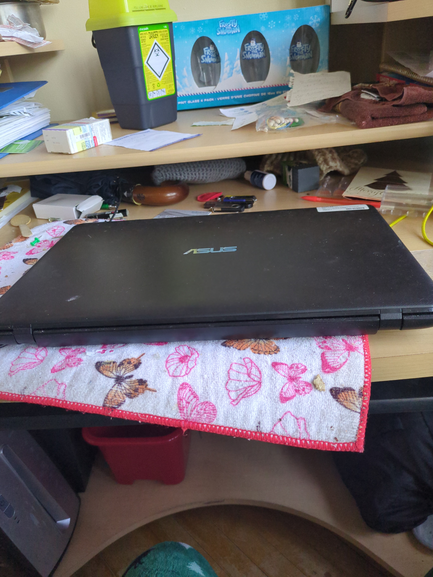 Used ASUS Laptop - photo 2
