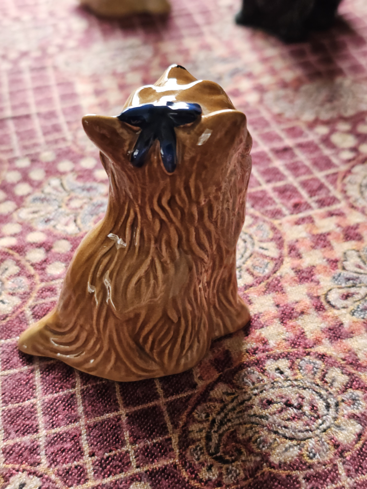Beswick Yorkshire Terrier Figurine - photo 3