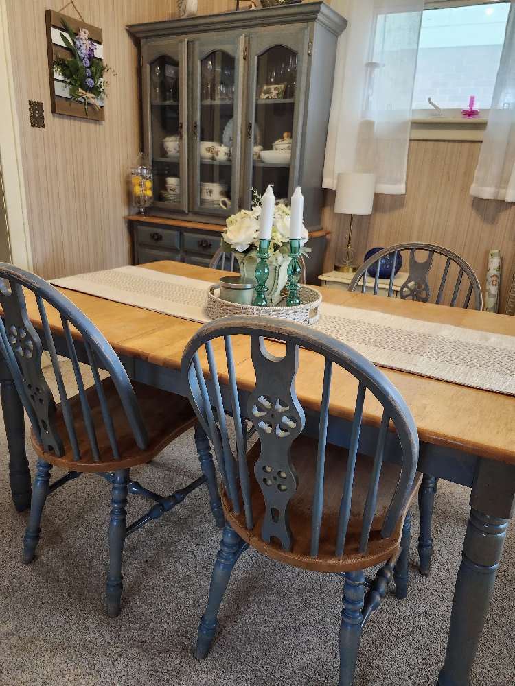 Dining Set, WILLING TO SPLIT UP THE SET