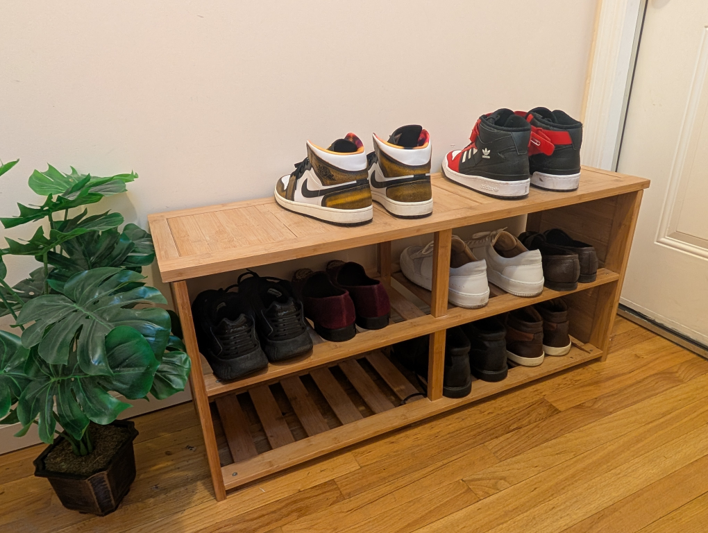 Bamboo Shoe Rack with Cushion Top